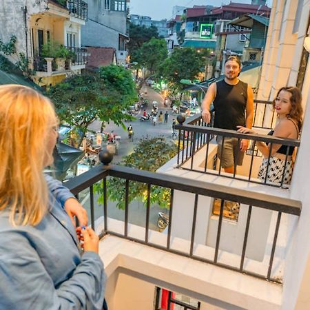 Mad Monkey Hanoi Hostel Ngoại thất bức ảnh