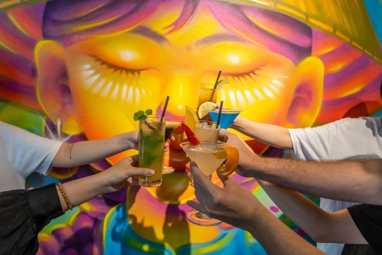 Mad Monkey Hanoi Hostel Ngoại thất bức ảnh