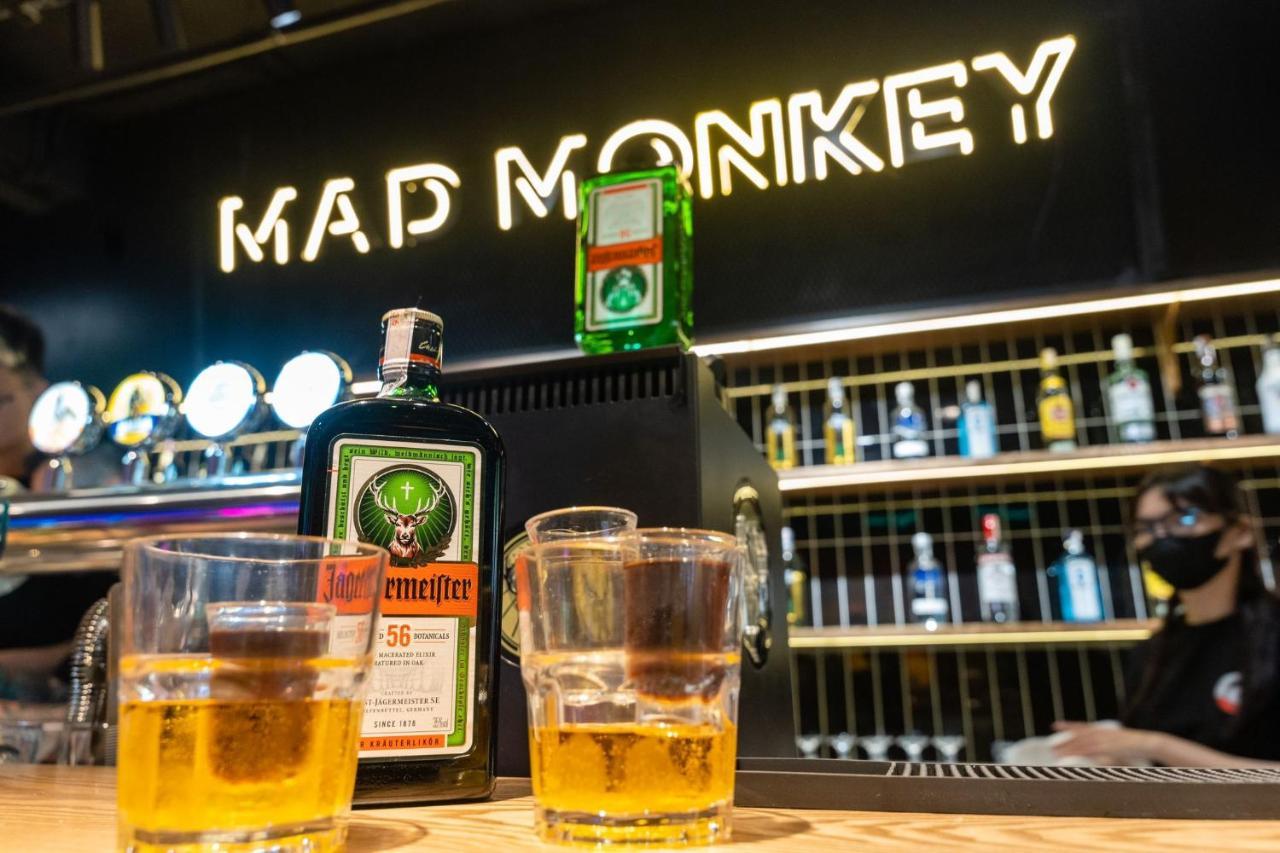 Mad Monkey Hanoi Hostel Ngoại thất bức ảnh