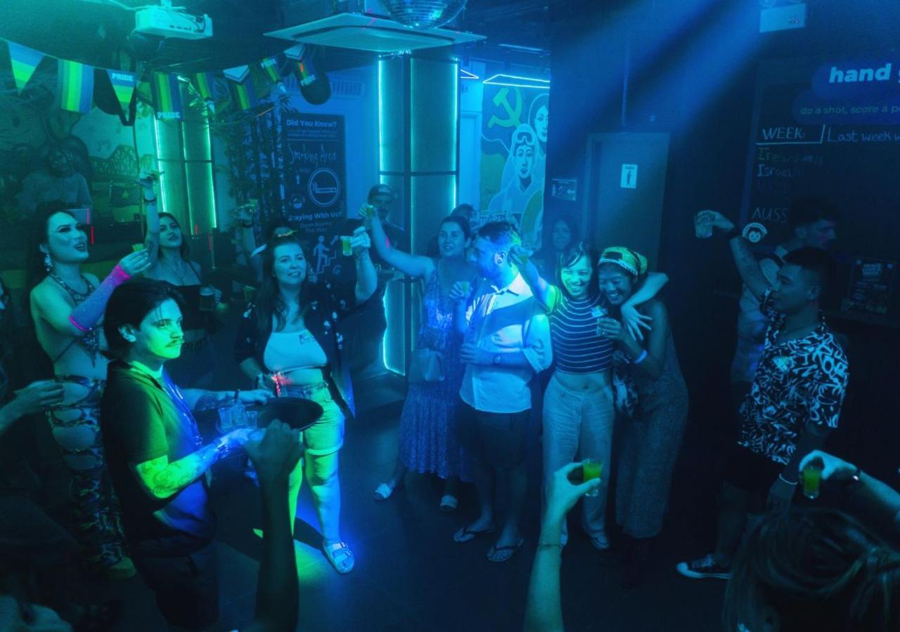 Mad Monkey Hanoi Hostel Ngoại thất bức ảnh