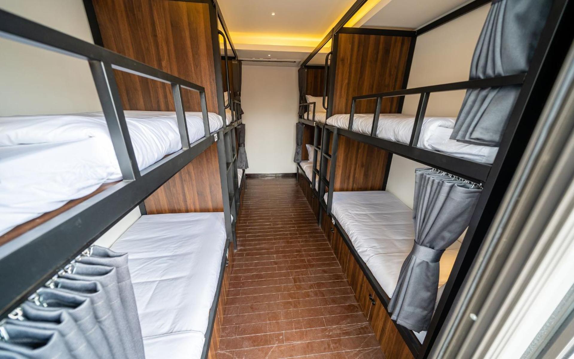 Mad Monkey Hanoi Hostel Ngoại thất bức ảnh