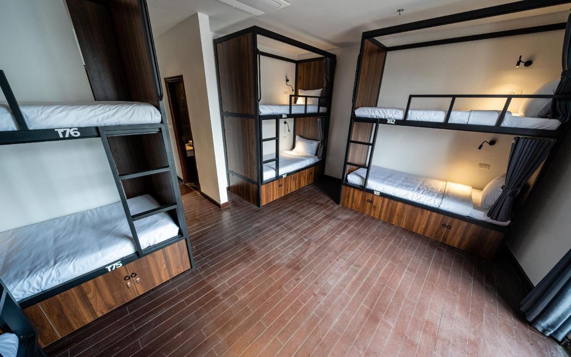 Mad Monkey Hanoi Hostel Ngoại thất bức ảnh